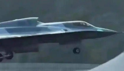 战斗机越造越庞大，歼 - 45 超大个头造型前卫，恰似 “空中巨无霸”