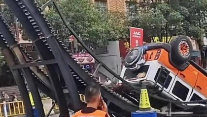 “212”翻车，北汽集团急了：魏桥家的，与我无关