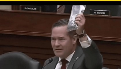 2800美元一个USB转接口、9万美元一袋螺丝…你敢信这是美国军费花销？