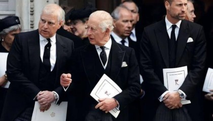 一次次性丑闻中，风流的王子“失宠”了