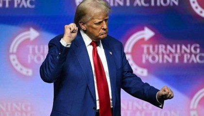 美大选几乎“无悬念”了？特朗普亮出最后底牌，哈里斯总统梦碎