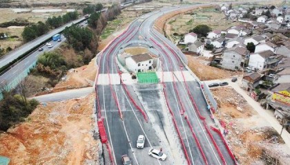 江西被高速绕行“最强钉子户”:为何政府花大钱改道,也不肯妥协?