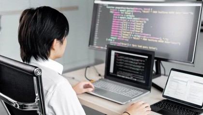 在美国年收入10万美元=在中国年收入70万人民币吗？