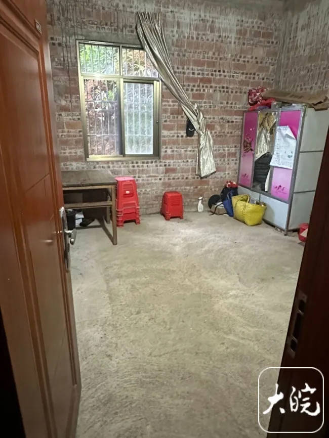 广西防城港命案受害者家属：不能让母亲背负着骂名入土